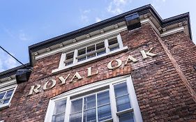 The Royal Oak Hotel, Welshpool - The Coaching Inn Group